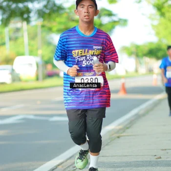 Runner Photo 8023936
