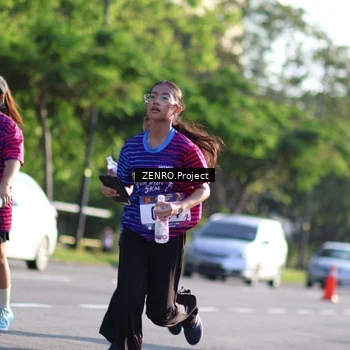 Runner Photo 8023939