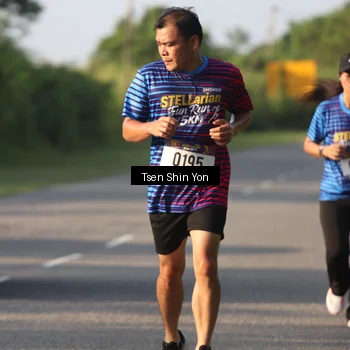 Runner Photo 8023957