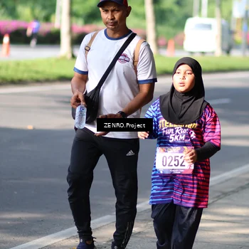 Runner Photo 8023979