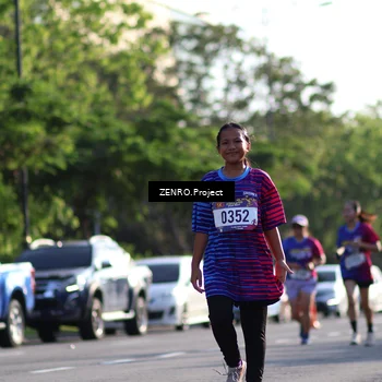 Runner Photo 8023985