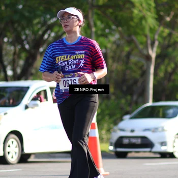 Runner Photo 8023987