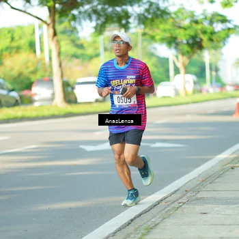 Runner Photo 8024008