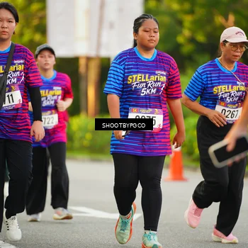 Runner Photo 8024024