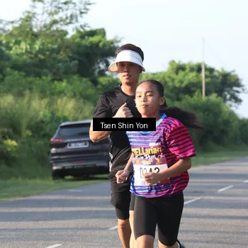 Runner Photo 8024026