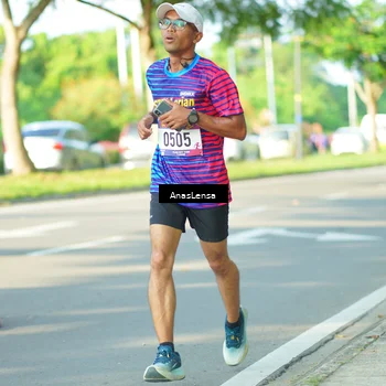 Runner Photo 8024040