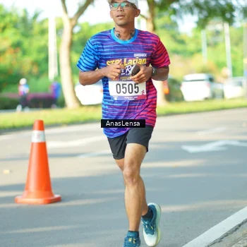 Runner Photo 8024046