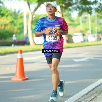 Runner Photo 8024048