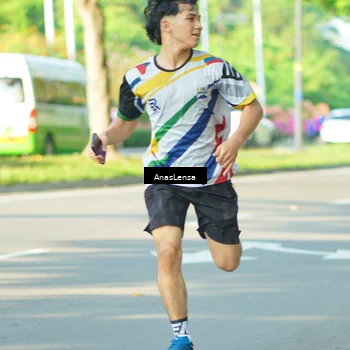 Runner Photo 8024052