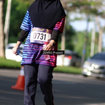 Runner Photo 8024060