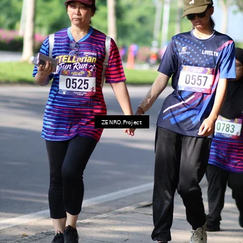 Runner Photo 8024068