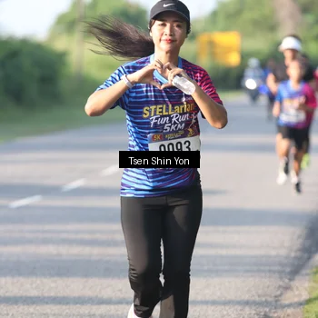 Runner Photo 8024069