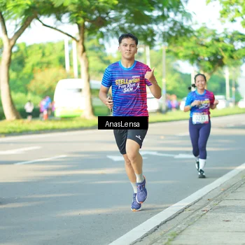 Runner Photo 8024081