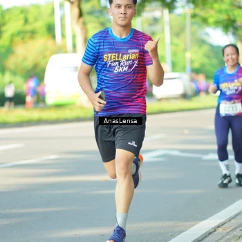 Runner Photo 8024084