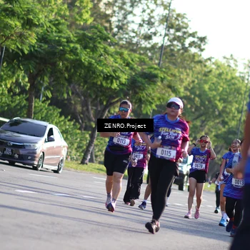 Runner Photo 8024115