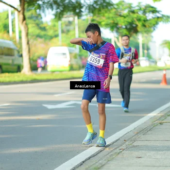 Runner Photo 8024126