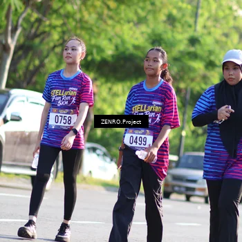 Runner Photo 8024155