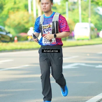 Runner Photo 8024179