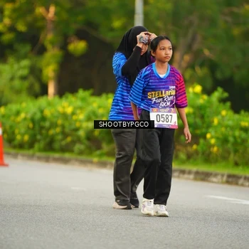 Runner Photo 8024181