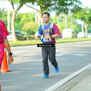 Runner Photo 8024186