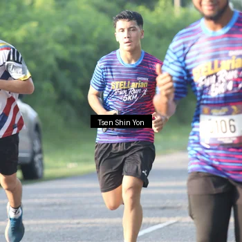 Runner Photo 8024187