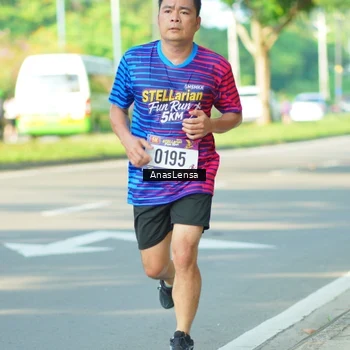 Runner Photo 8024196