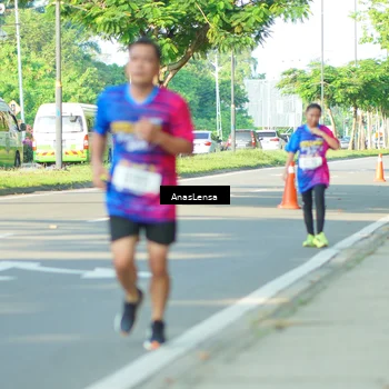 Runner Photo 8024202