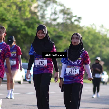 Runner Photo 8024206