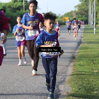 Runner Photo 8024227