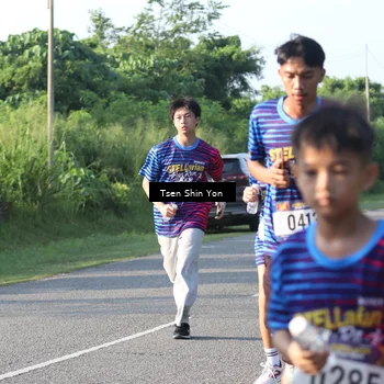 Runner Photo 8024240