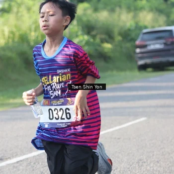 Runner Photo 8024245