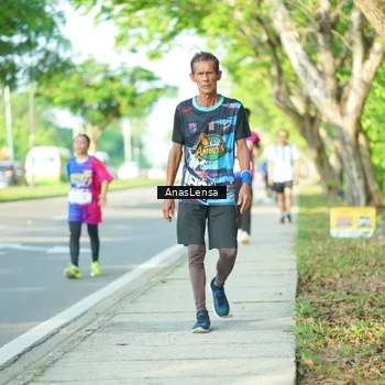 Runner Photo 8024271