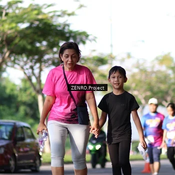 Runner Photo 8024279