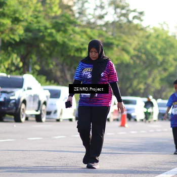 Runner Photo 8024283
