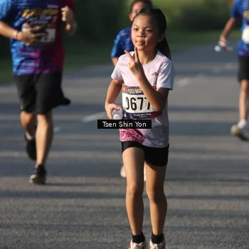 Runner Photo 8024289