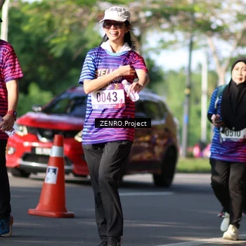 Runner Photo 8024301