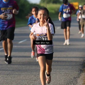 Runner Photo 8024317