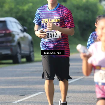 Runner Photo 8024320