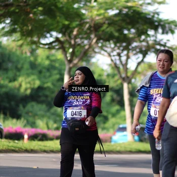 Runner Photo 8024325