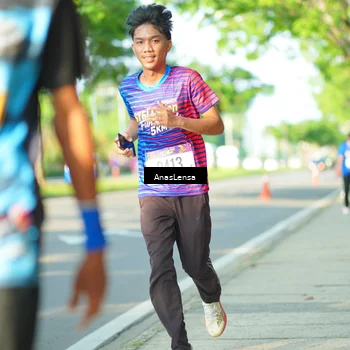 Runner Photo 8024335