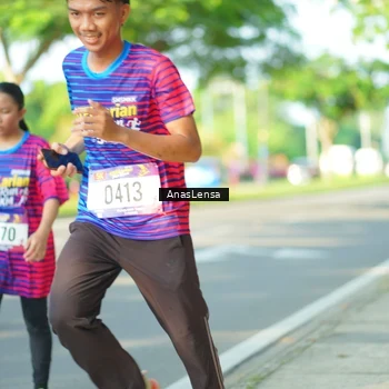 Runner Photo 8024343