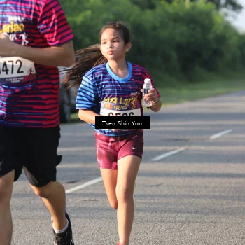 Runner Photo 8024347