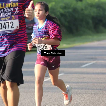 Runner Photo 8024351