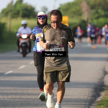 Runner Photo 8024363