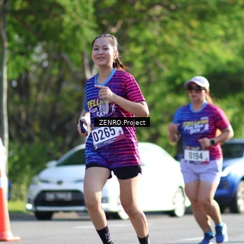 Runner Photo 8024368
