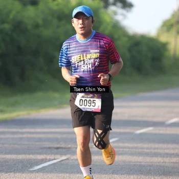 Runner Photo 8024399