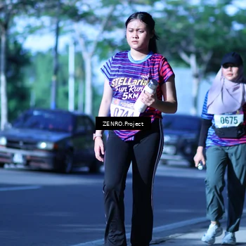 Runner Photo 8024423
