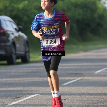 Runner Photo 8024454