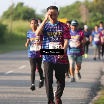 Runner Photo 8024467