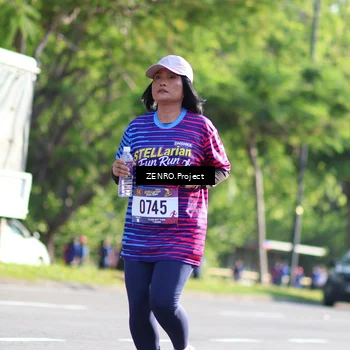 Runner Photo 8024474